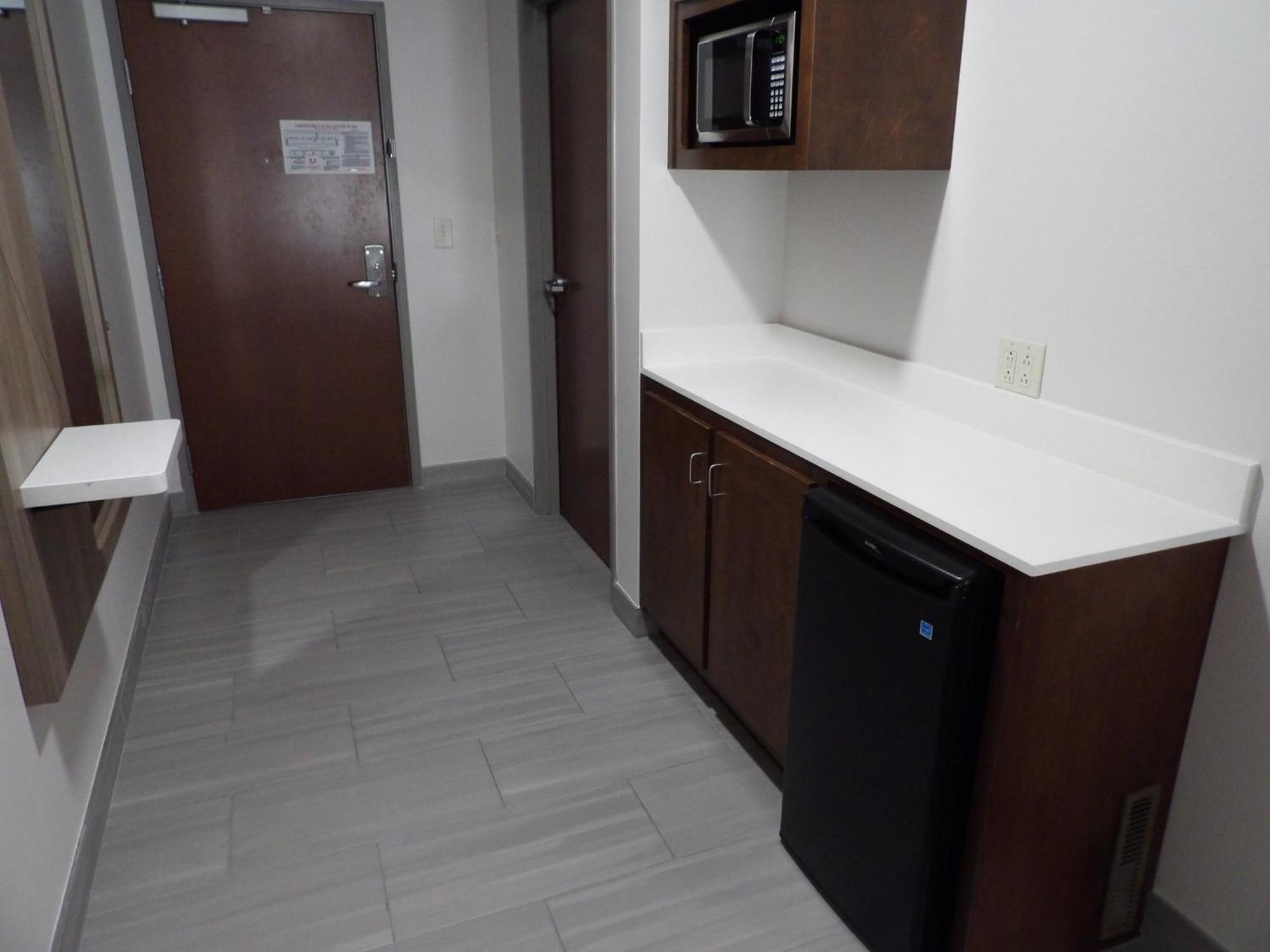 Holiday Inn Express & Suites - Huntsville Airport By Ihg Madison Esterno foto