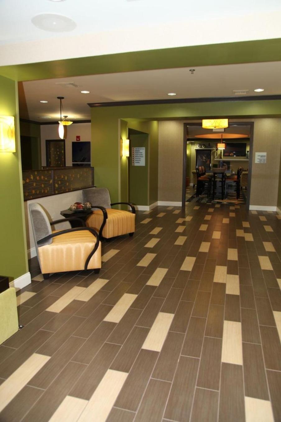 Holiday Inn Express & Suites - Huntsville Airport By Ihg Madison Esterno foto