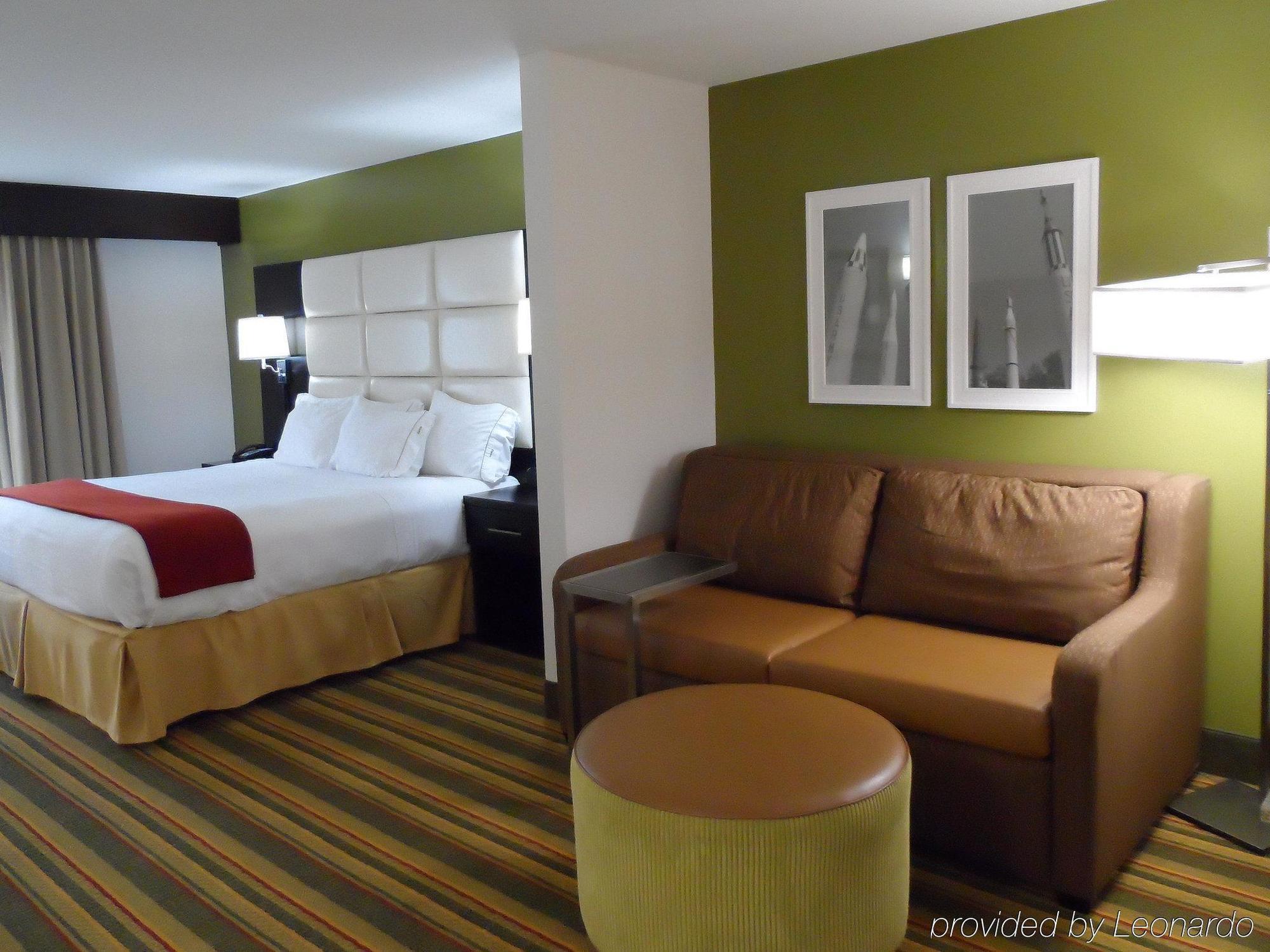 Holiday Inn Express & Suites - Huntsville Airport By Ihg Madison Esterno foto